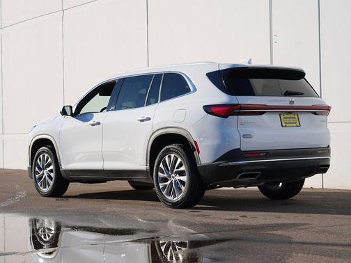2025 Buick Enclave Preferred FWD