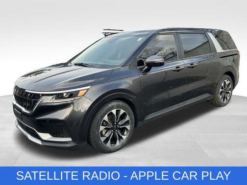 2024 Kia Carnival EX