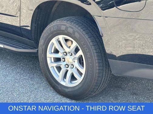 Black 2024 Chevrolet Suburban LT
