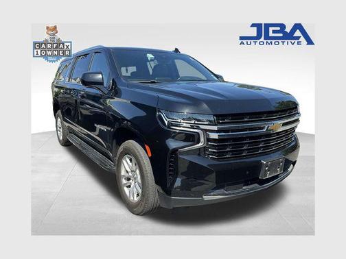 Black 2024 Chevrolet Suburban LT