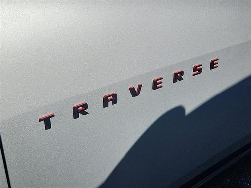 2022 Chevrolet Traverse Premier