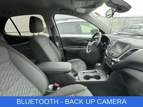 Silver Ice Metallic 2020 Chevrolet Equinox 1LT