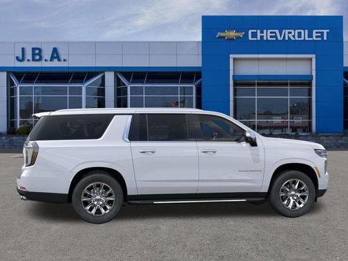 Polar White Tricoat 2026 Chevrolet Suburban Premier