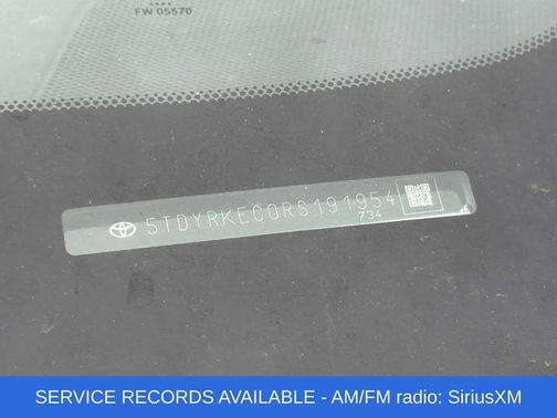 2024 Toyota Sienna XLE