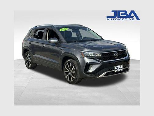 Gray 2023 Volkswagen Taos 1.5T SE