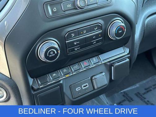 Summit White 2024 Chevrolet Silverado 1500 Custom