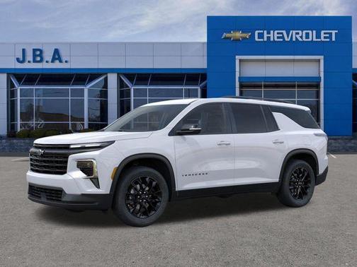 Summit White 2026 Chevrolet Traverse LT
