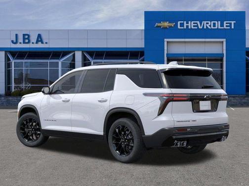 Summit White 2026 Chevrolet Traverse LT