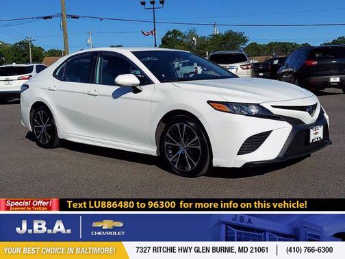 2020 Toyota Camry SE