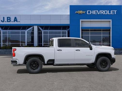2025 Chevrolet Silverado 2500 4WD Crew Cab Standard Bed ZR2