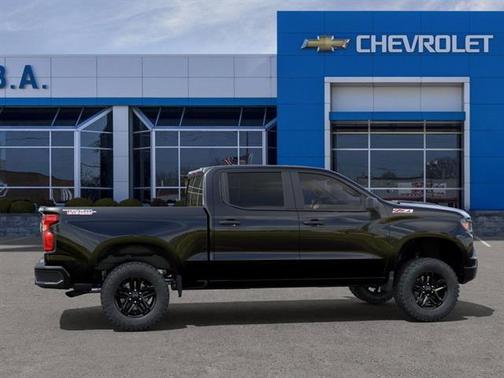 2025 Chevrolet Silverado 1500 Custom Trail Boss
