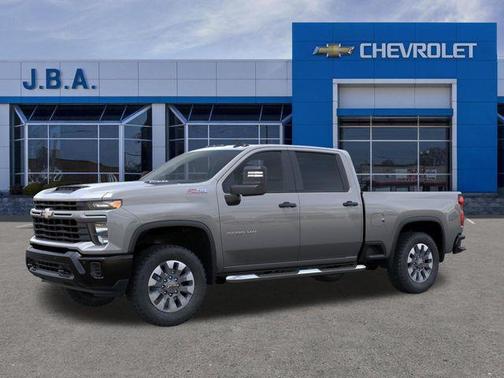 Sterling Gray Metallic 2026 Chevrolet Silverado 2500 Custom