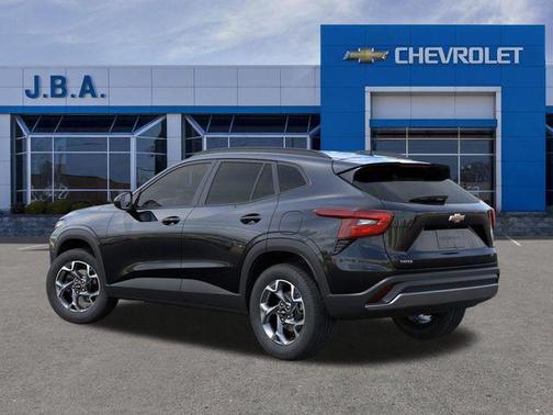 Mosaic Black Metallic 2026 Chevrolet Trax LT