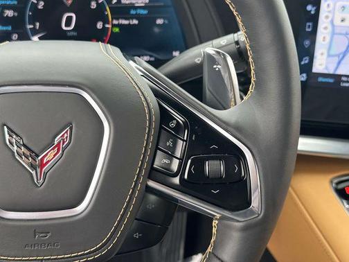 2025 Chevrolet Corvette Stingray w/2LT