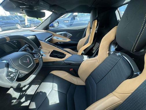2025 Chevrolet Corvette Stingray w/2LT