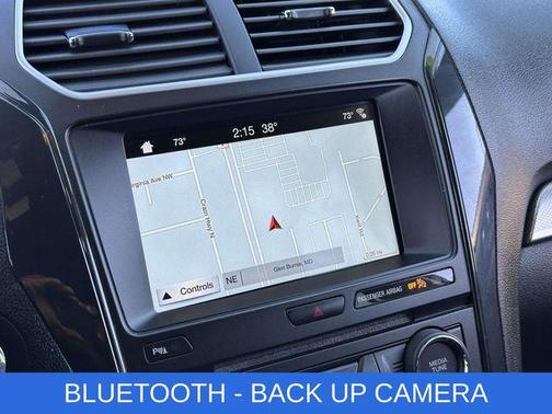 White Platinum 2018 Ford Explorer XLT