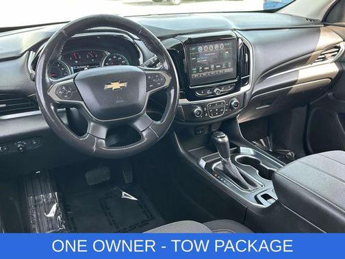 Cajun Red Tintcoat 2019 Chevrolet Traverse LT Cloth