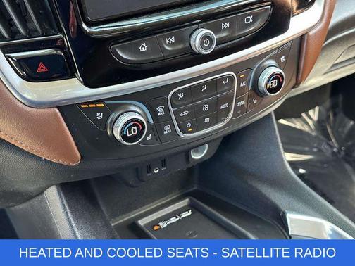 Iridescent Pearl Tricoat 2018 Chevrolet Traverse High Country