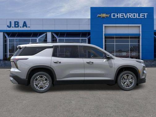 Sterling Gray Metallic 2026 Chevrolet Traverse LT