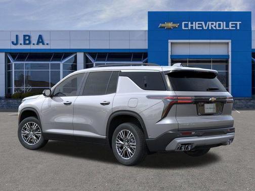 Sterling Gray Metallic 2026 Chevrolet Traverse LT