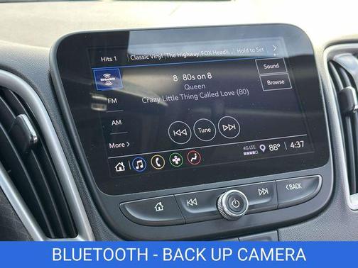 2022 Chevrolet Malibu FWD LT