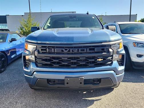 2024 Chevrolet Silverado 1500 Custom