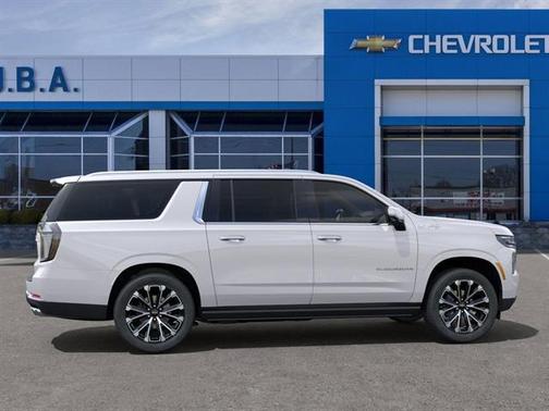 2025 Chevrolet Suburban 4WD High Country