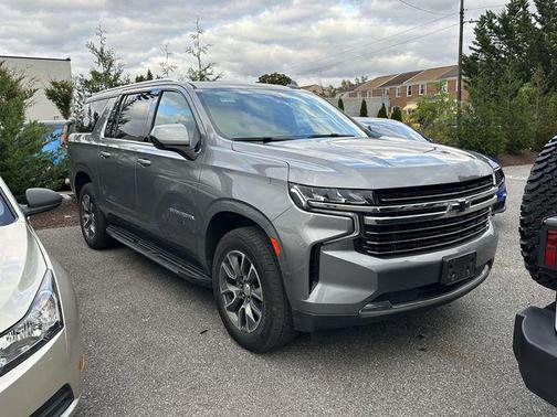 2021 Chevrolet Suburban LT