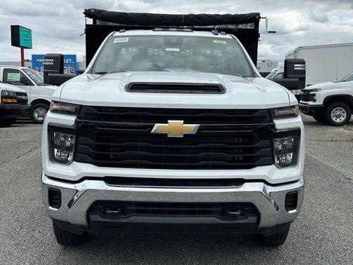 2025 Chevrolet Silverado 3500 WT