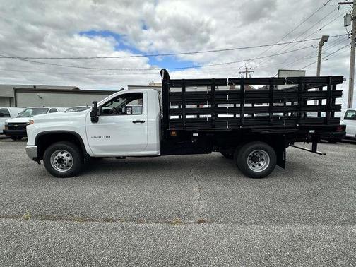 2025 Chevrolet Silverado 3500 WT