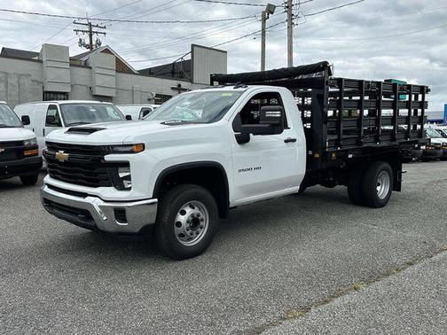 2025 Chevrolet Silverado 3500 WT
