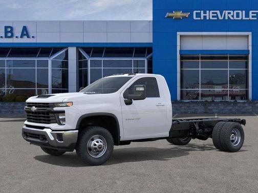 2025 Chevrolet Silverado 3500 WT