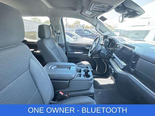 Summit White 2023 Chevrolet Silverado 1500 LT