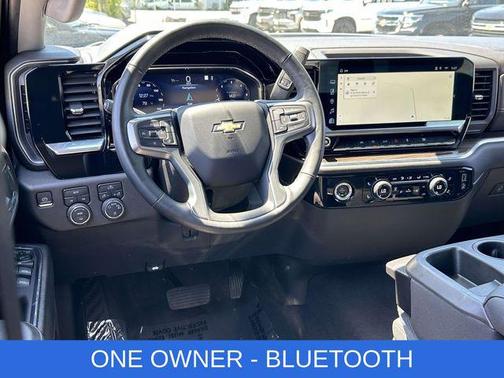 Summit White 2023 Chevrolet Silverado 1500 LT