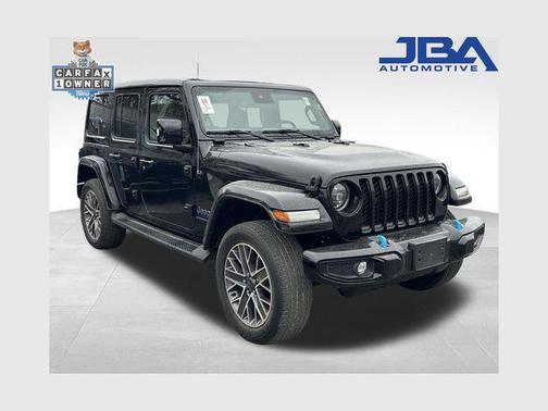 Black Clearcoat 2023 Jeep Wrangler 4xe Sahara High Altitude