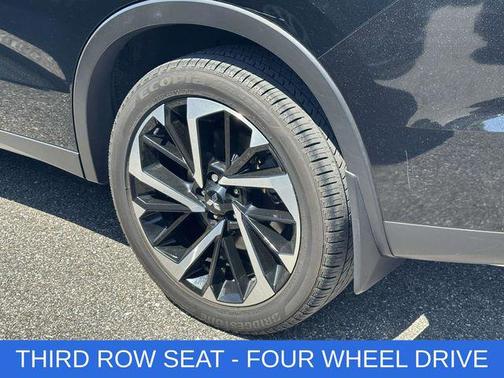 Black Diamond 2024 Mitsubishi Outlander SE 2.5 S-AWC