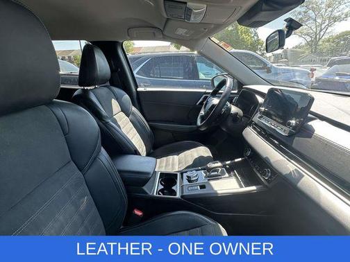 Black Diamond 2024 Mitsubishi Outlander SE 2.5 S-AWC