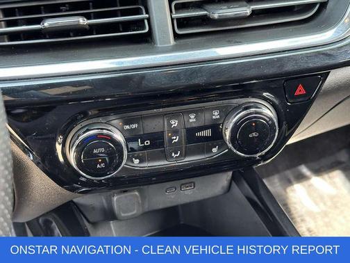 Mosaic Black Metallic 2024 Chevrolet Trax FWD 2RS