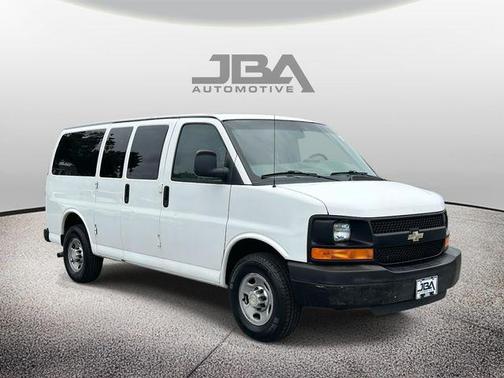 2010 Chevrolet Express 2500 LS