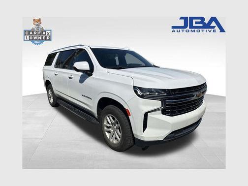 Summit White 2024 Chevrolet Suburban LT