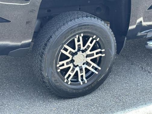 2018 Chevrolet Silverado 1500 2LT