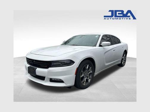 Bright White Clearcoat 2016 Dodge Charger SXT