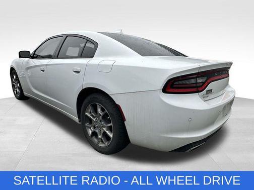 Bright White Clearcoat 2016 Dodge Charger SXT