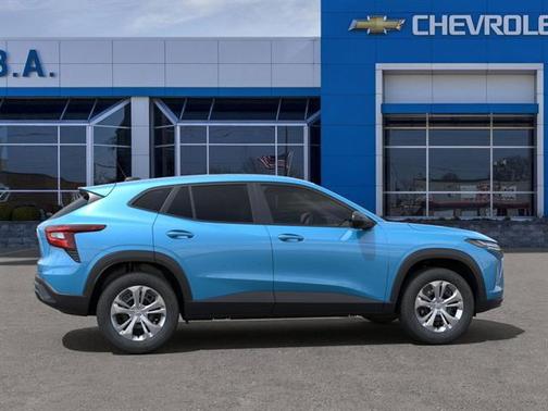 2025 Chevrolet Trax LS