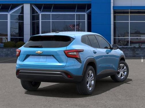 2025 Chevrolet Trax LS