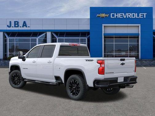 Summit White 2026 Chevrolet Silverado 2500 LT