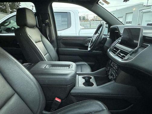2023 Chevrolet Suburban 4WD High Country