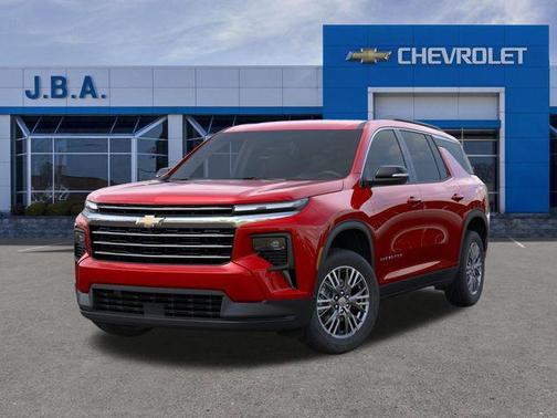 Radiant Red Tintcoat 2026 Chevrolet Traverse LT