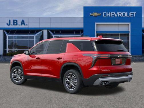 Radiant Red Tintcoat 2026 Chevrolet Traverse LT