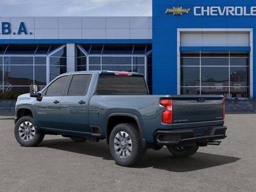 2025 Chevrolet Silverado 2500 Custom